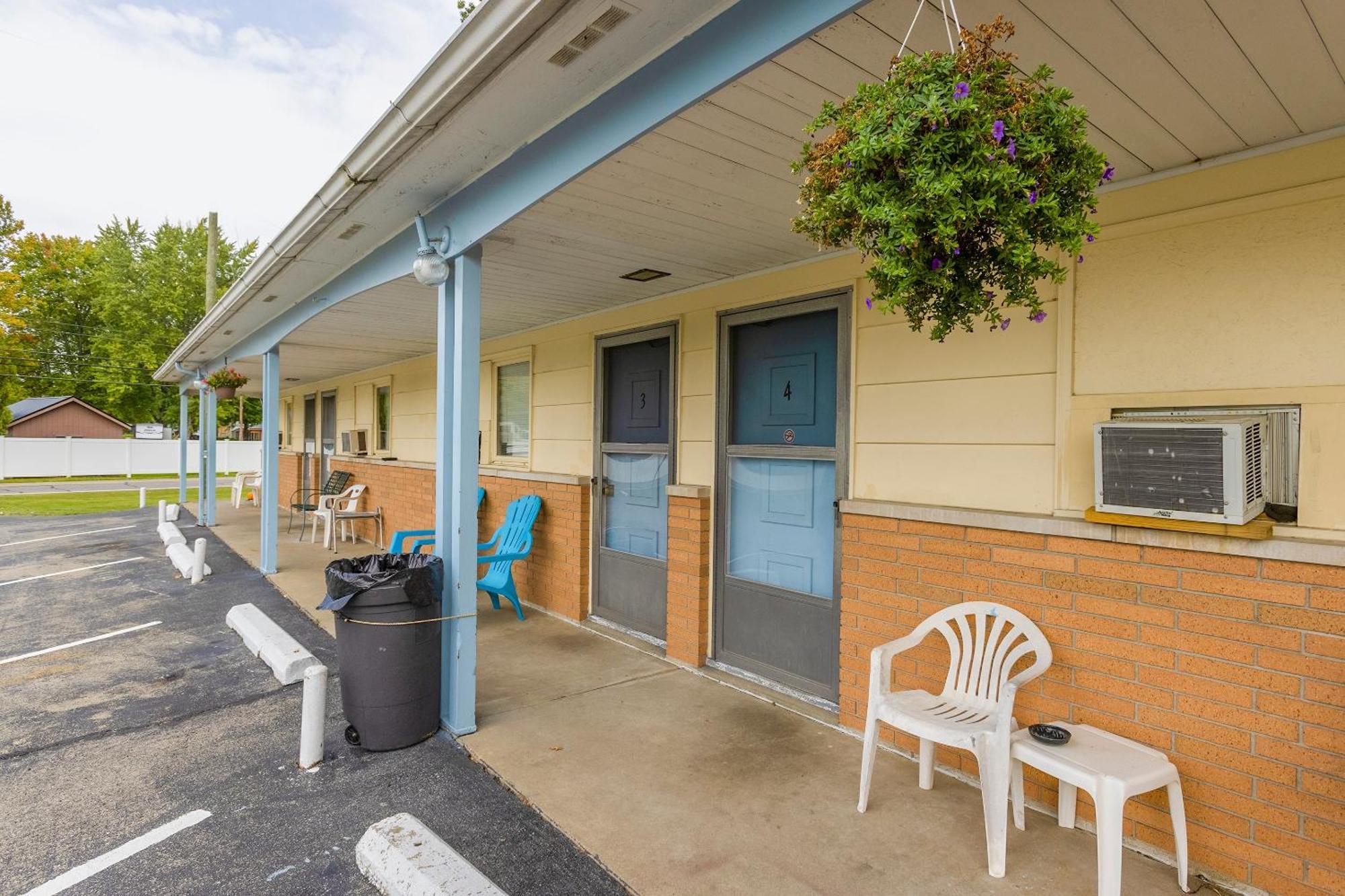 Parkside Motel By Oyo Meadville Conneaut Lake Conneaut Lakeshore Exterior foto